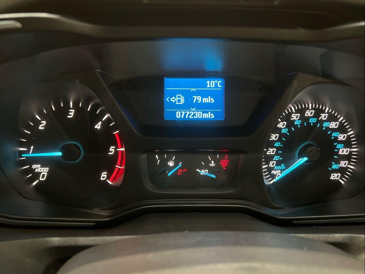 Used Ford Transit Custom 2017 for sale - 77783806: Photo 19