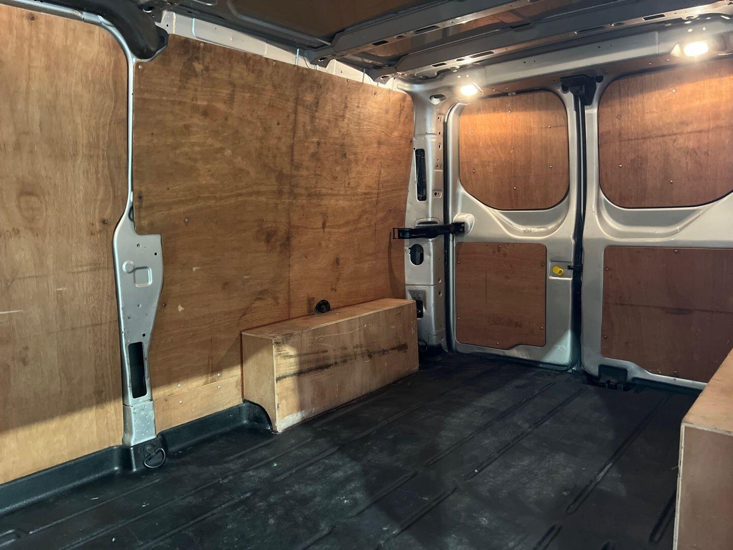 Used Ford Transit Custom 2017 for sale - 77783806: Photo 21