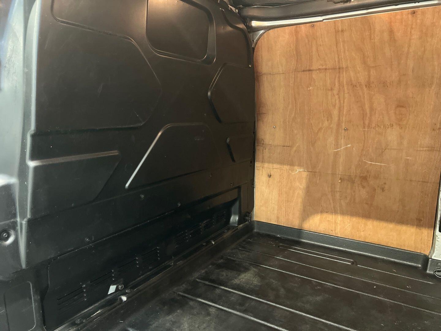 Used Ford Transit Custom 2017 for sale - 77783806: Photo 25