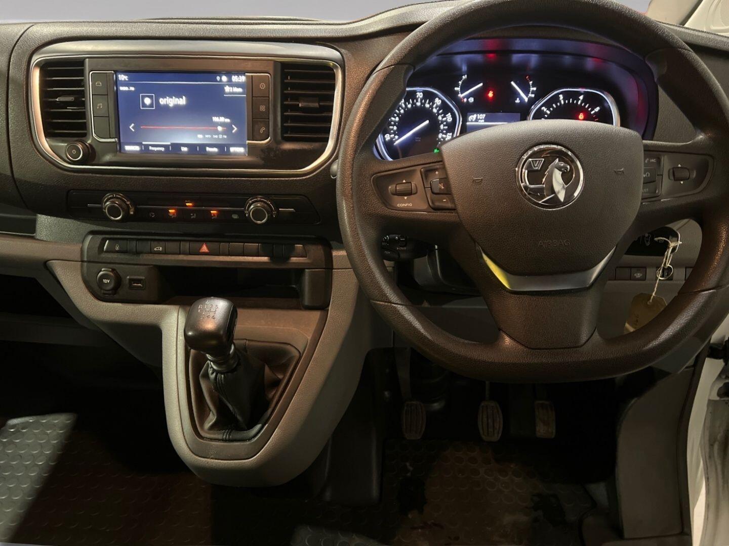 Used Vauxhall Vivaro for sale - 77537597: Photo 18