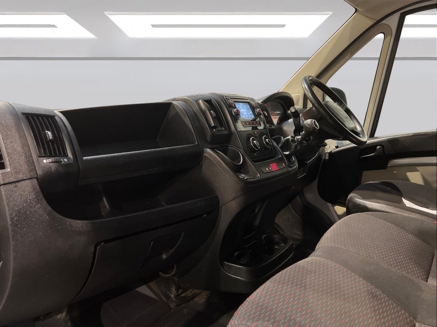 Used Peugeot Boxer 2018 for sale - 77400849: Photo 10