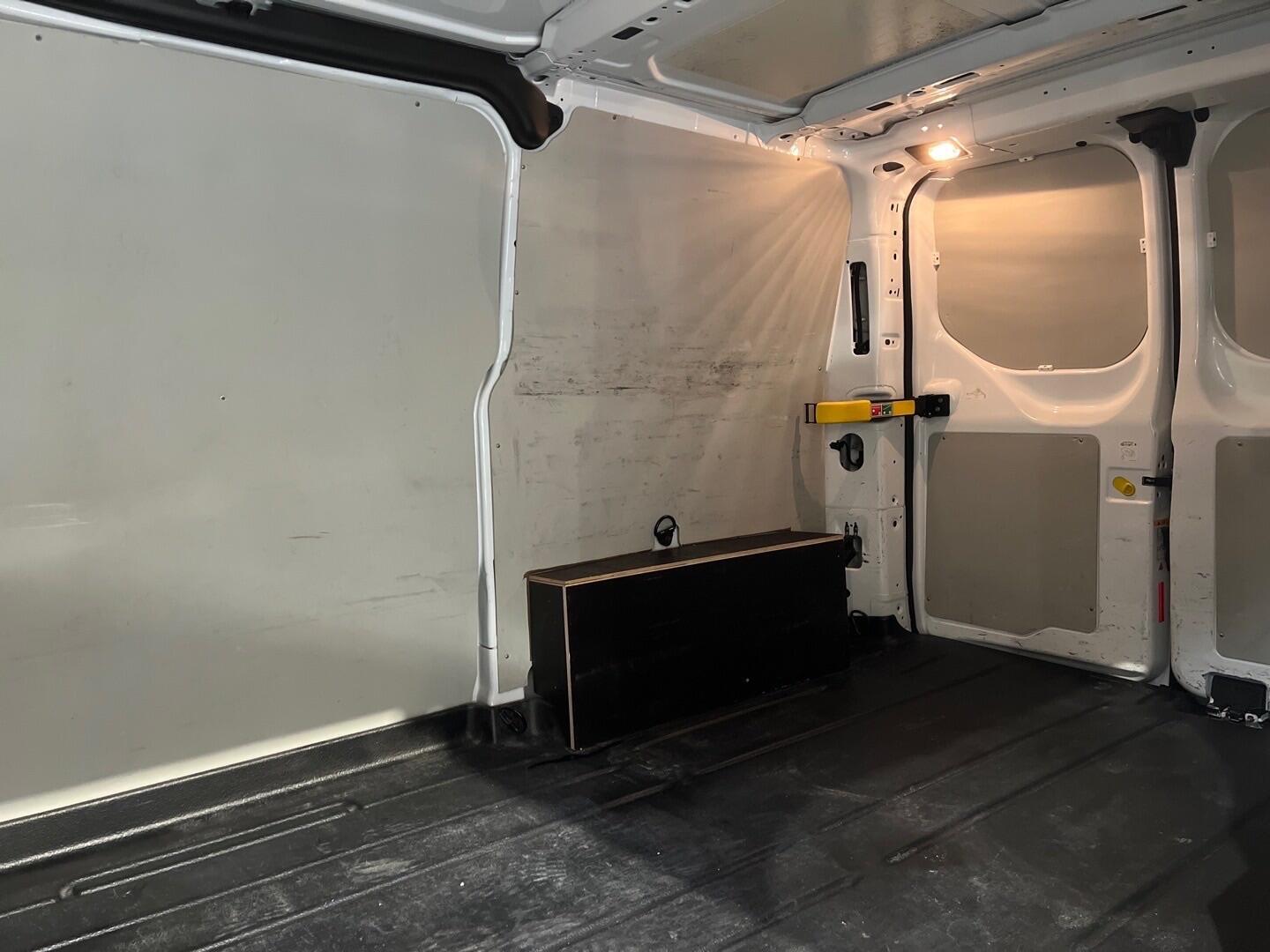 Used Ford Transit Custom 2020 for sale - 77469125: Photo 17