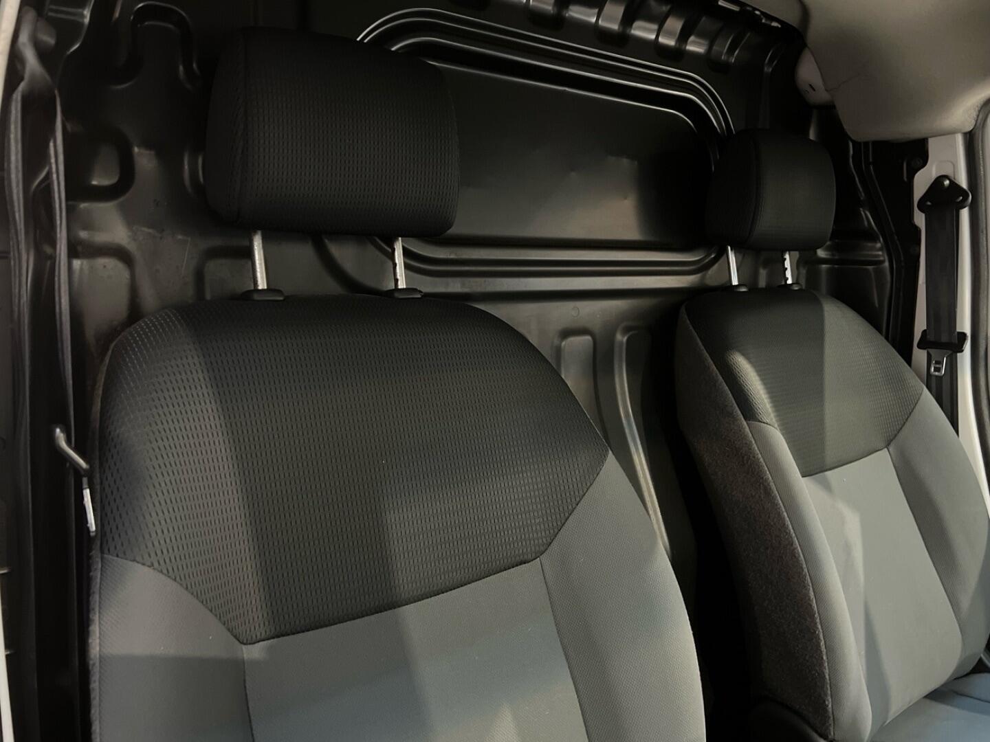 Used Nissan NV200 2014 for sale - 76742724: Photo 15