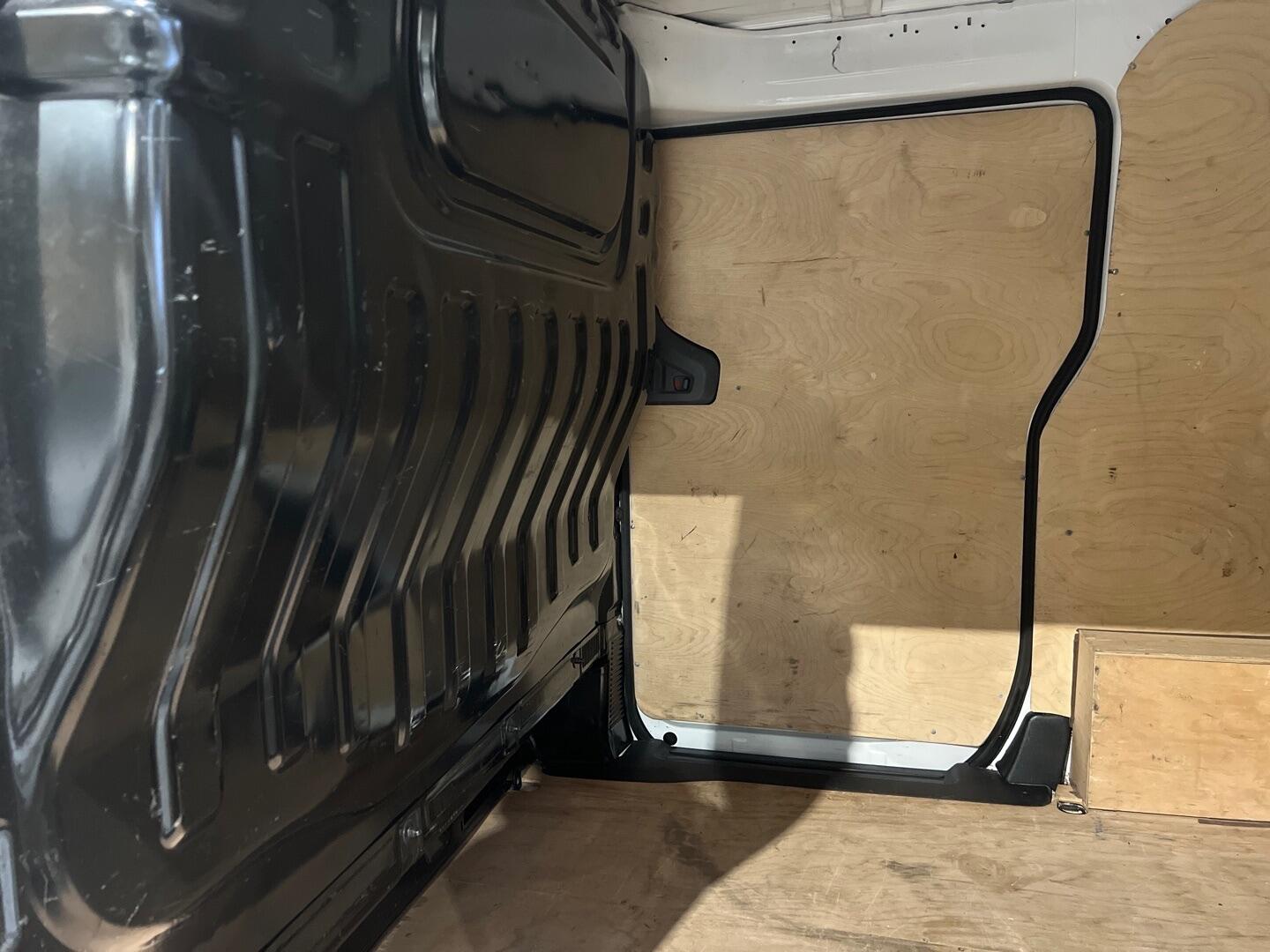 Used Nissan NV200 2014 for sale - 76742724: Photo 27