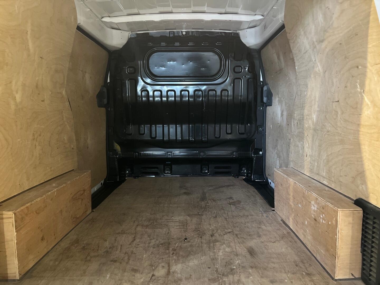 Used Nissan NV200 2014 for sale - 76742724: Photo 6