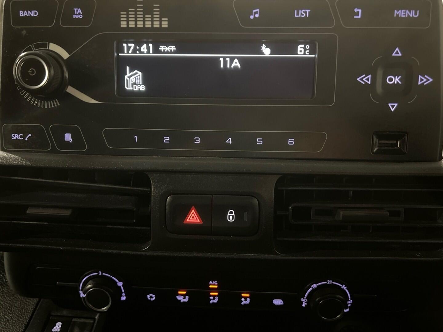 Used Vauxhall Combo 2019 for sale - 77163131: Photo 21