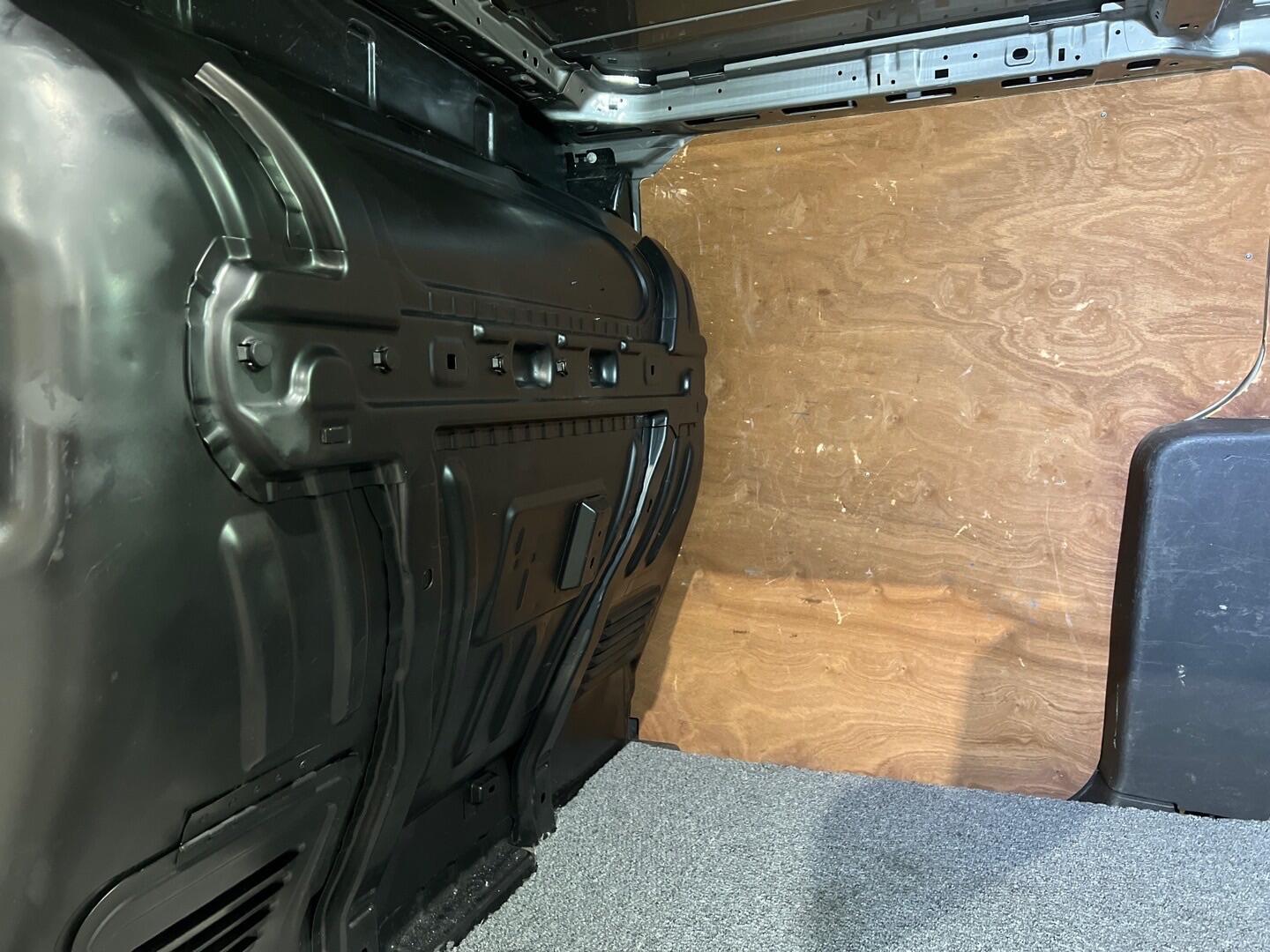 Used Ford Transit Connect 2018 for sale - 76926057: Photo 32