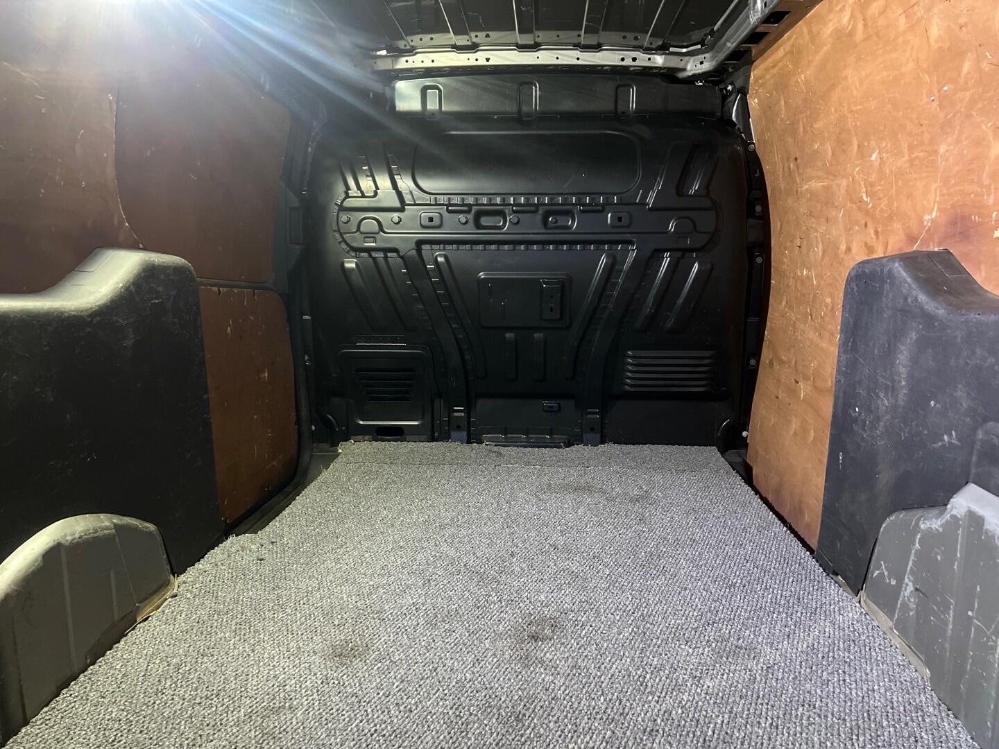 Used Ford Transit Connect 2018 for sale - 76926057: Photo 6