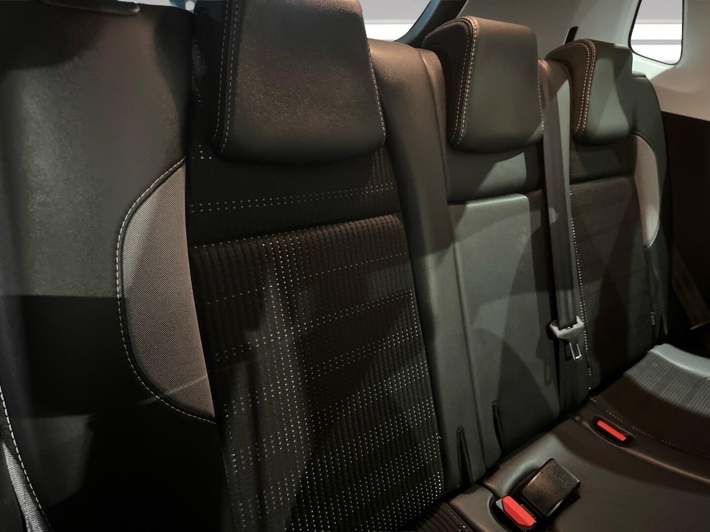 Used Peugeot 2008 2016 for sale - 76380670: Photo 14