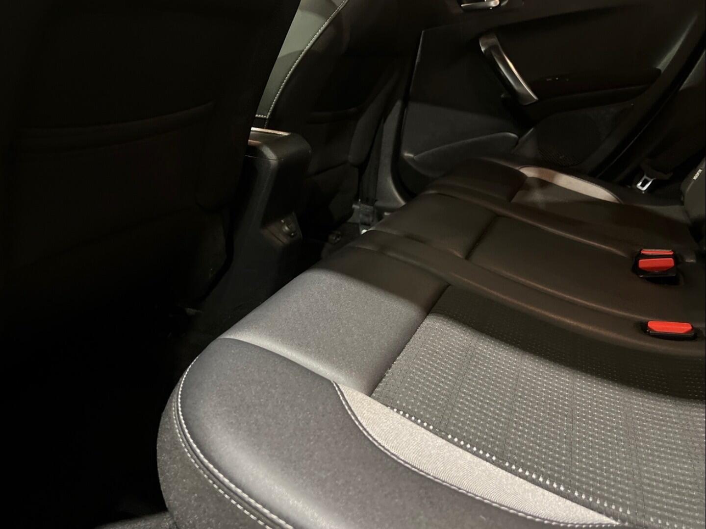 Used Peugeot 2008 2016 for sale - 76380670: Photo 20