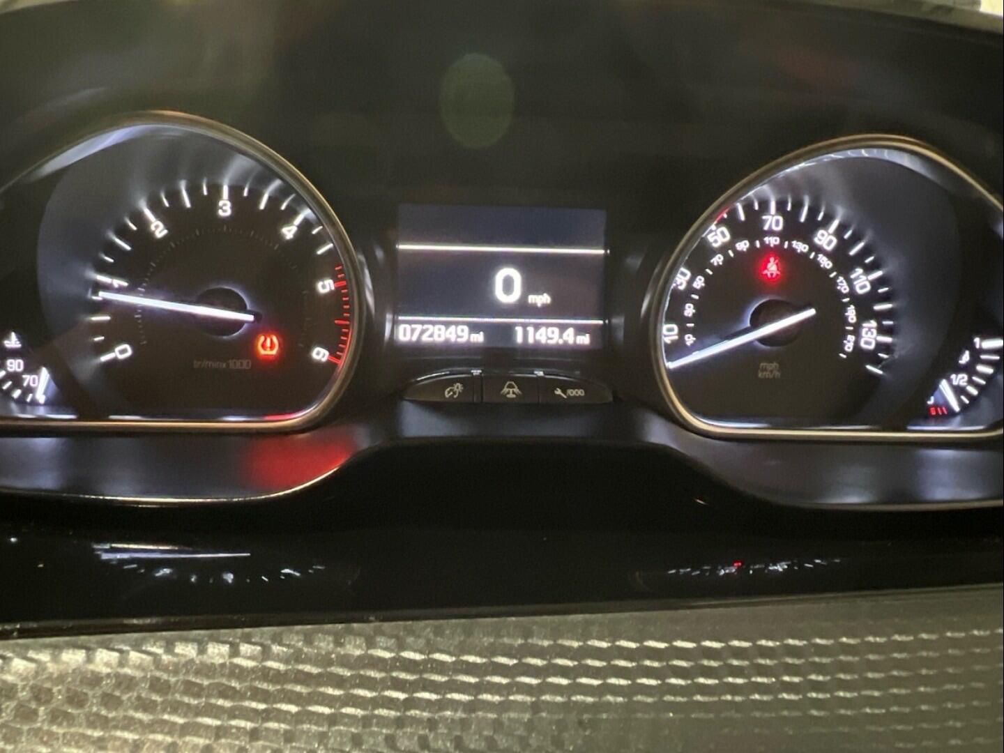 Used Peugeot 2008 2016 for sale - 76380670: Photo 24