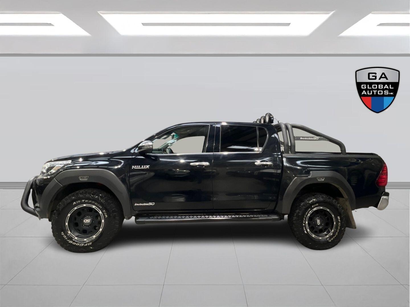 Used Toyota Hilux for sale - 78214389: Photo 11