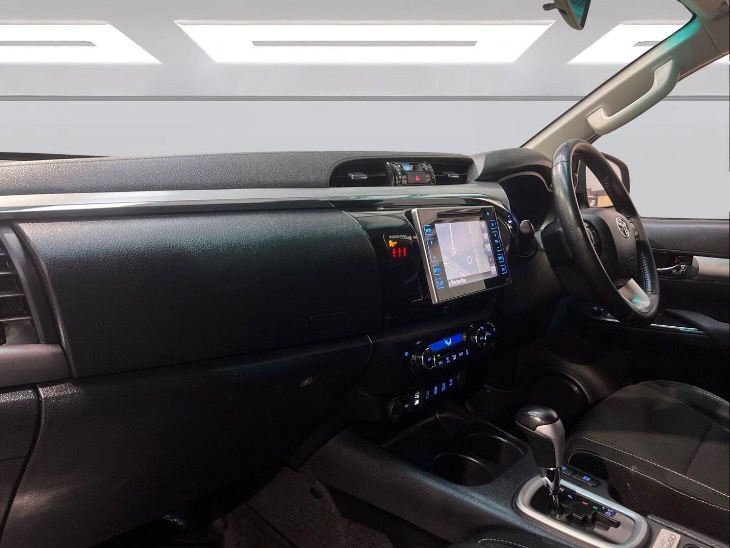 Used Toyota Hilux for sale - 78214389: Photo 14