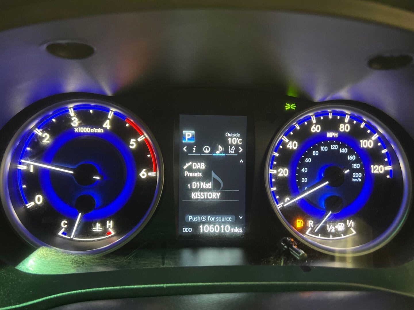 Used Toyota Hilux for sale - 78214389: Photo 17