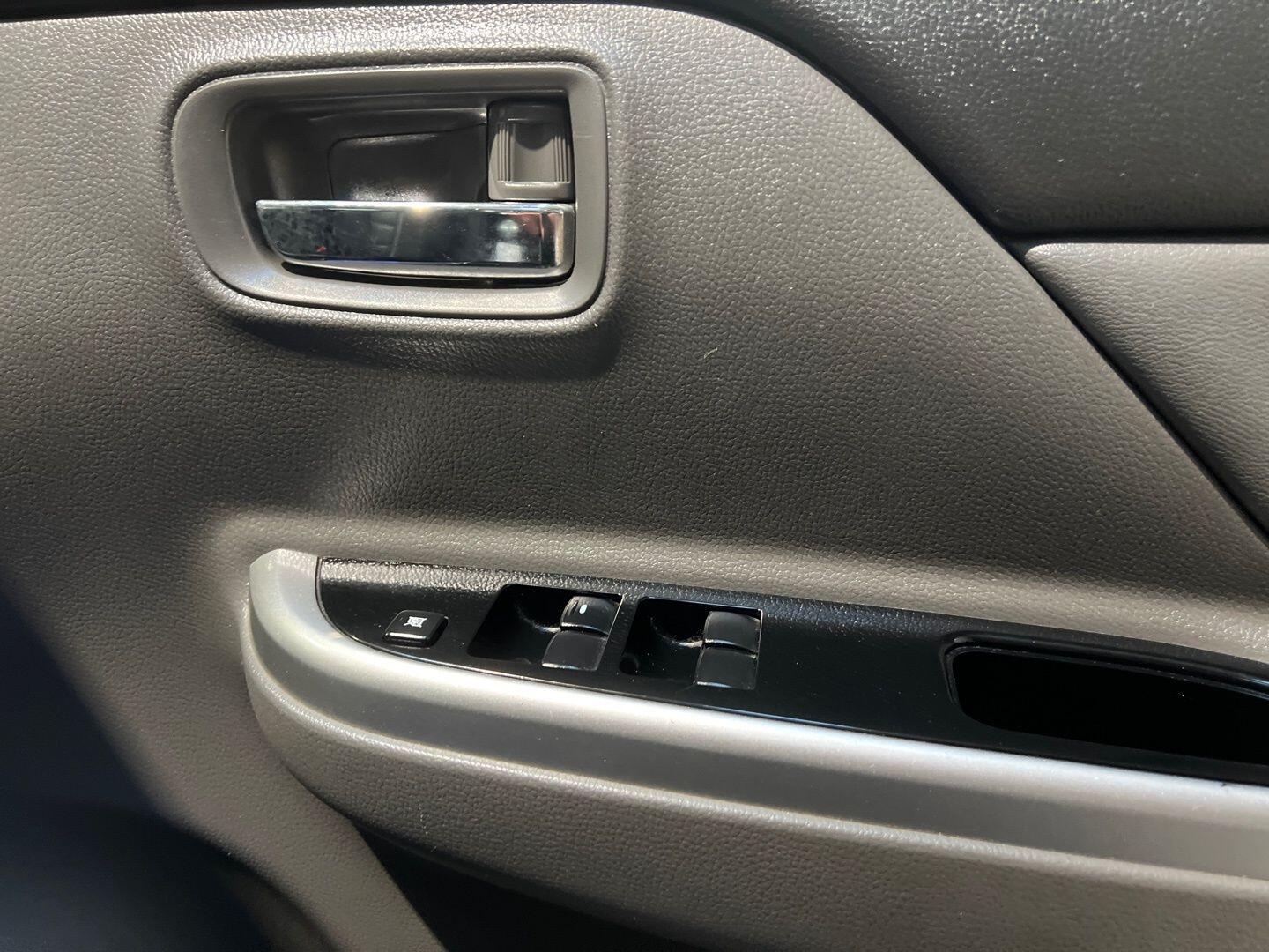 Used Mitsubishi L200 for sale - 77892819: Photo 27