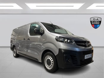 Vauxhall Vivaro feature image