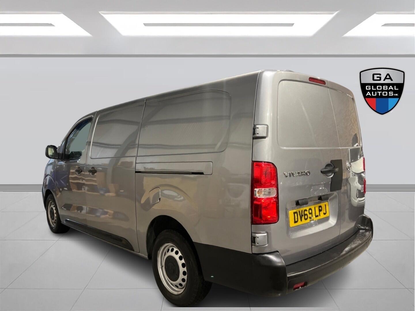 Used Vauxhall Vivaro 2019 for sale - 77358965: Photo 2