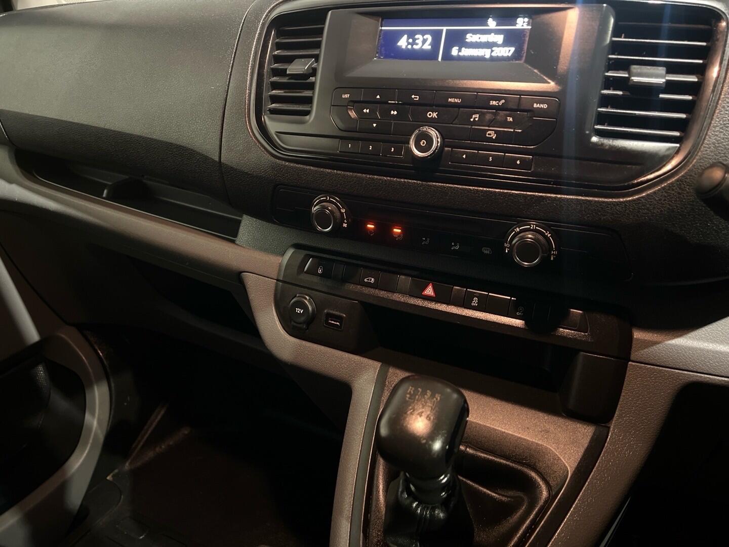 Used Vauxhall Vivaro 2019 for sale - 77358965: Photo 28