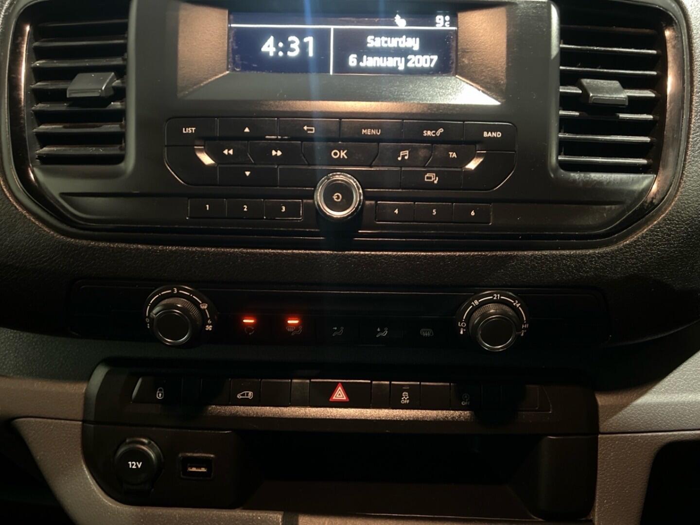 Used Vauxhall Vivaro 2019 for sale - 77358965: Photo 29