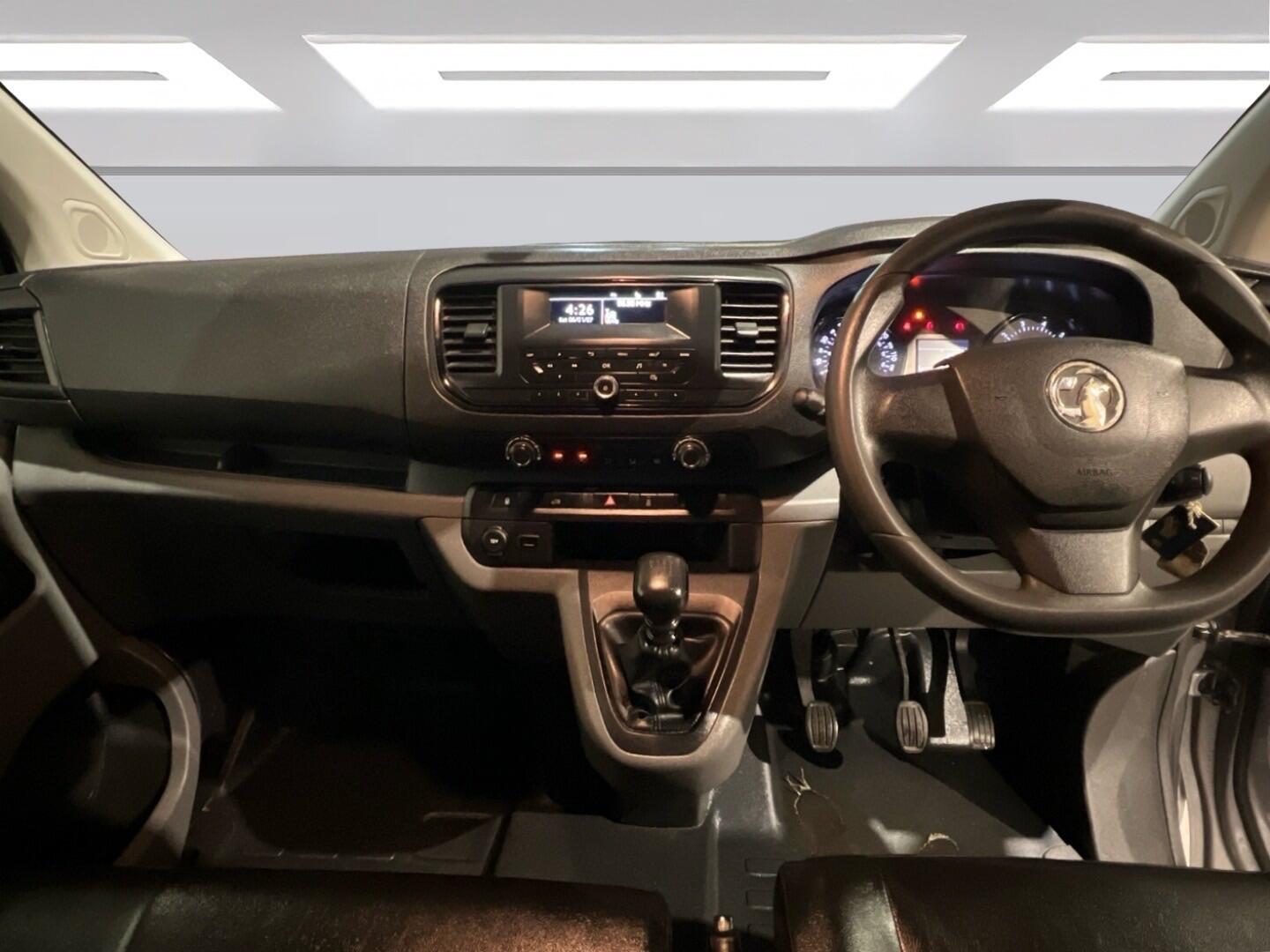 Used Vauxhall Vivaro 2019 for sale - 77358965: Photo 4