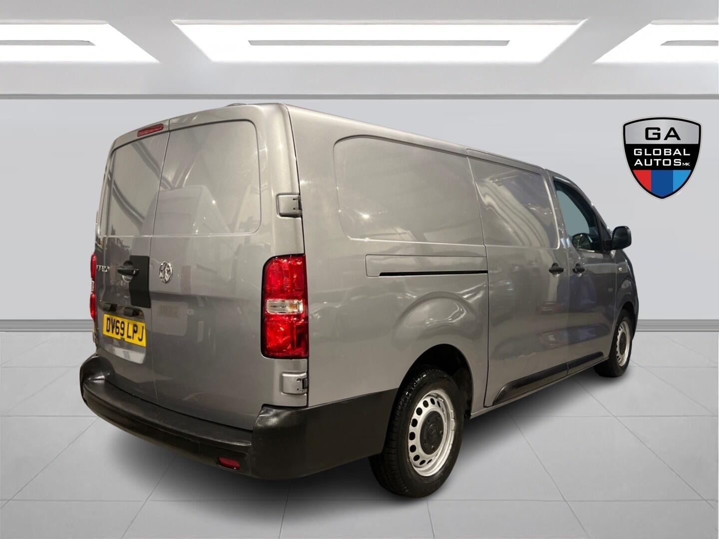 Used Vauxhall Vivaro 2019 for sale - 77358965: Photo 8