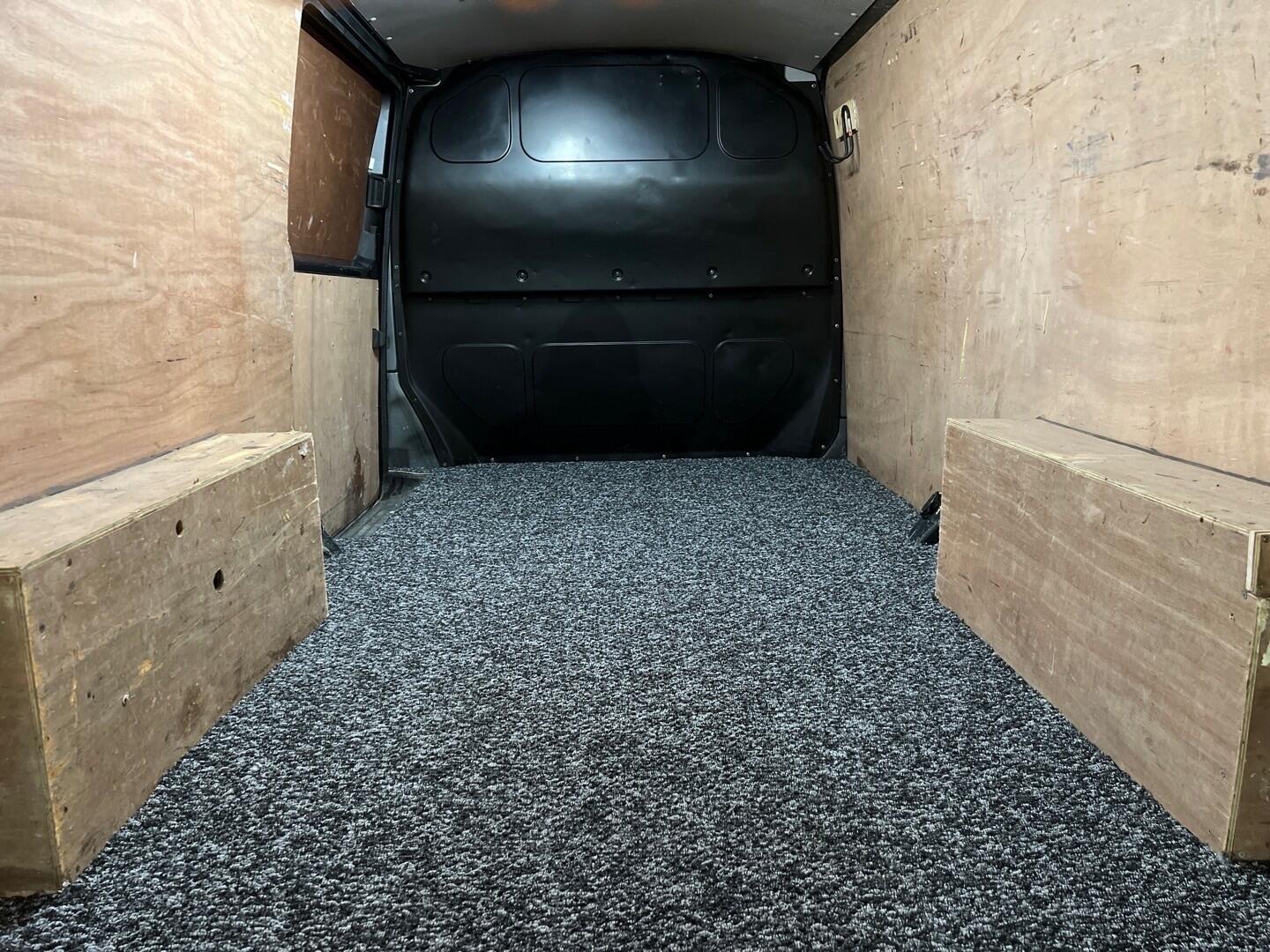 Used Volkswagen Transporter 2019 for sale - 76485572: Photo 15