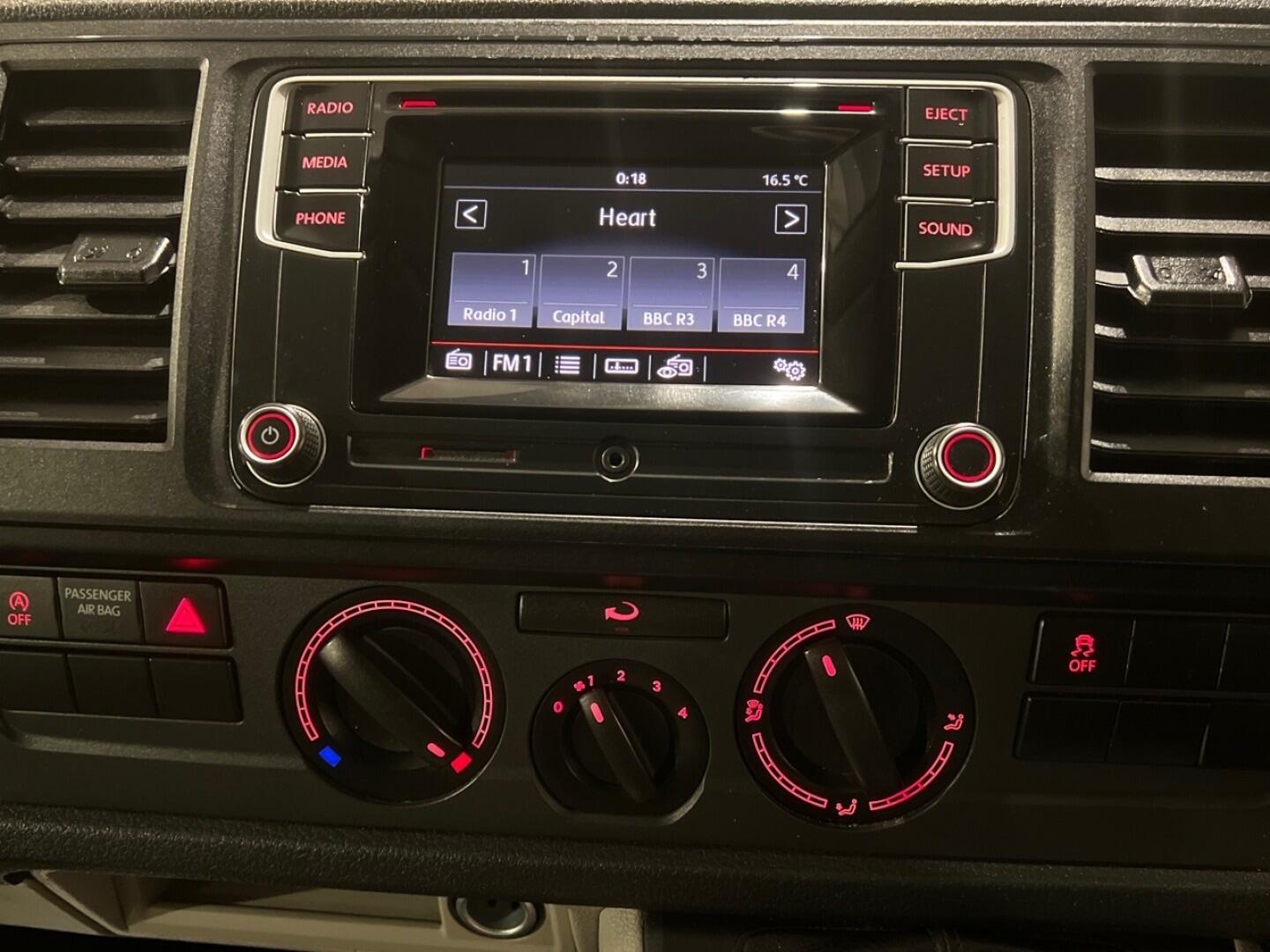 Used Volkswagen Transporter 2019 for sale - 76485572: Photo 20