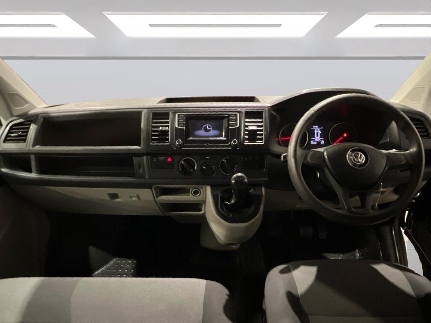 Used Volkswagen Transporter 2019 for sale - 76485572: Photo 4