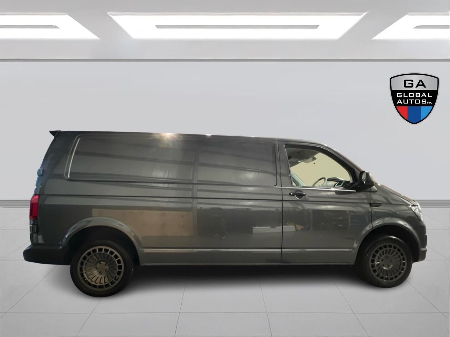 Used Volkswagen Transporter 2019 for sale - 76485572: Photo 9