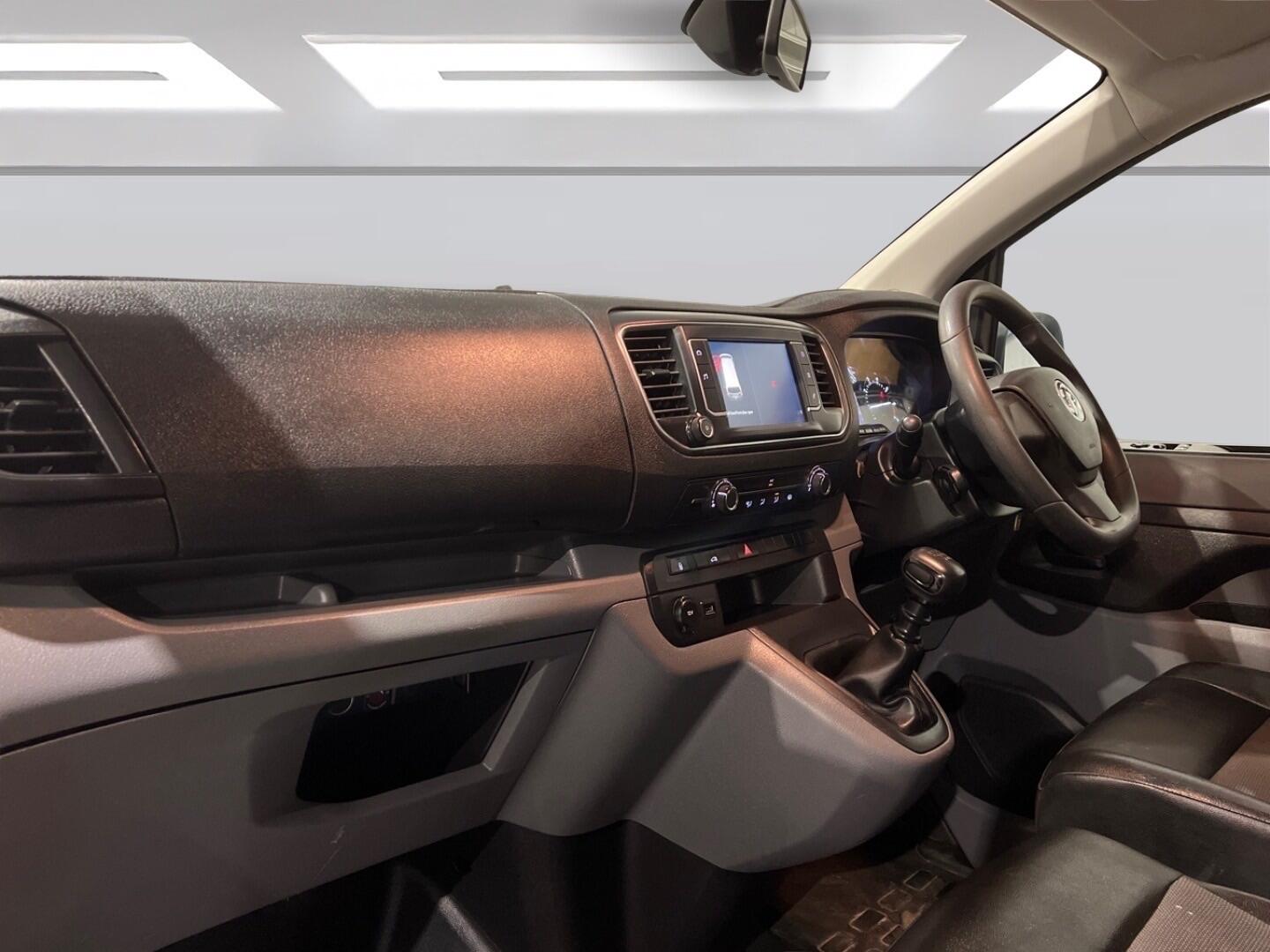 Used Vauxhall Vivaro 2019 for sale - 77060475: Photo 13