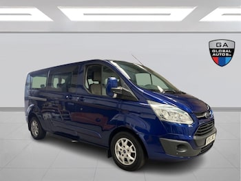 Used Ford Tourneo Custom 2015 for sale - 79324638: Photo