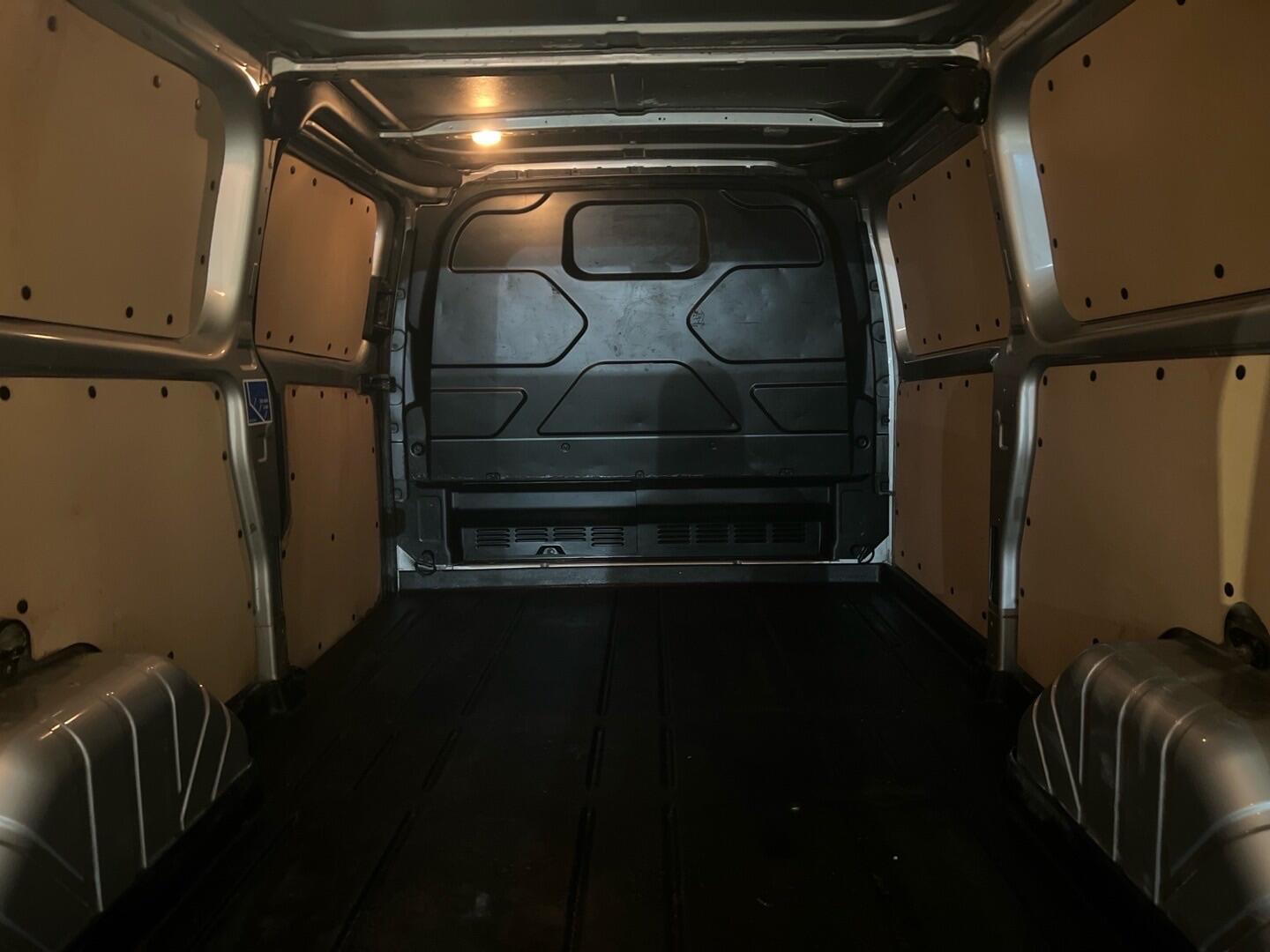 Used Ford Transit Custom 2018 for sale - 77155907: Photo 5