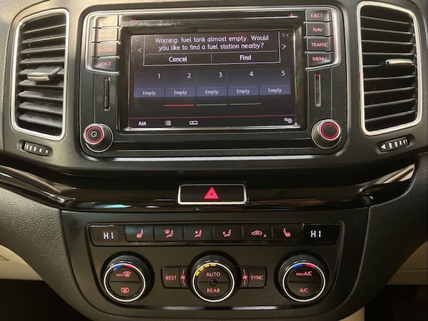 Used Volkswagen Sharan 2016 for sale - 76326848: Photo 25