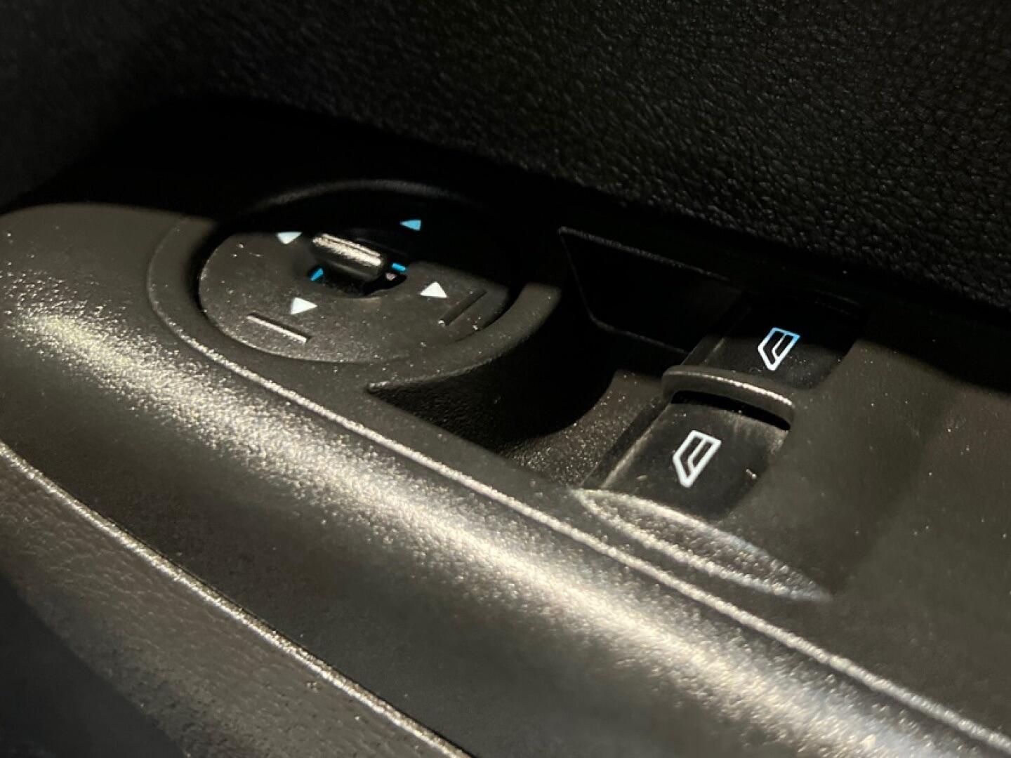 Used Ford Transit Courier 2018 for sale - 76572888: Photo 11