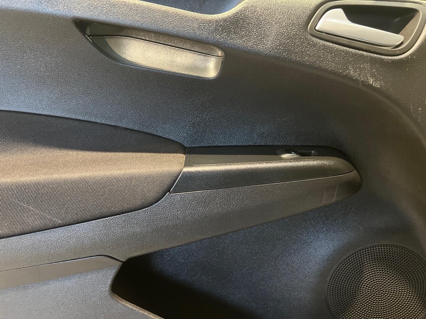 Used Ford Transit Courier 2018 for sale - 76572888: Photo 16