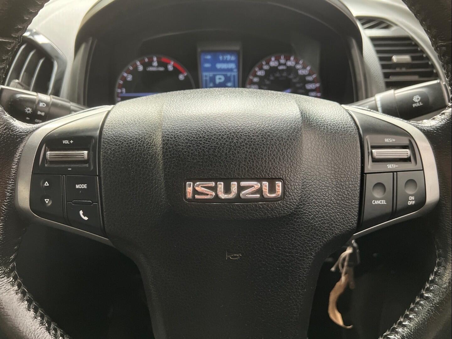 Used Isuzu D-Max 2016 for sale - 76137766: Photo 25