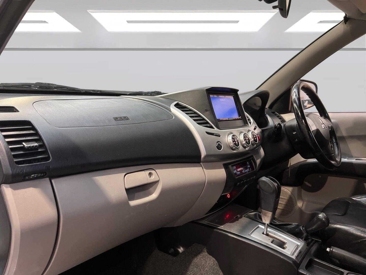 Used Mitsubishi L200 2011 for sale - 76522307: Photo 12