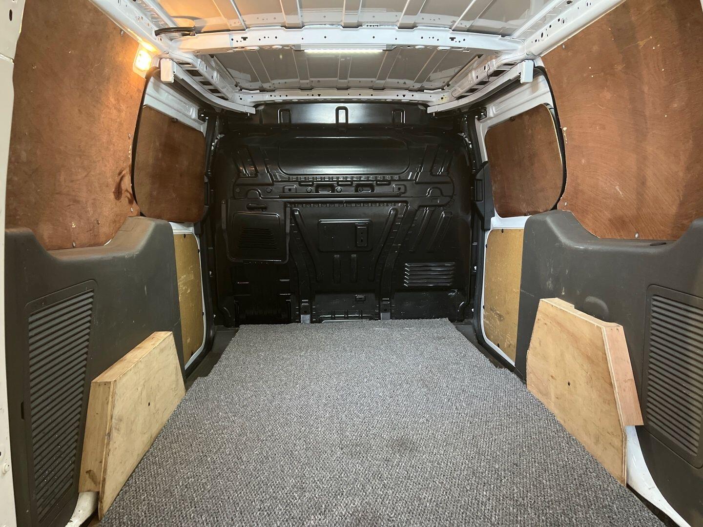 Used Ford Transit Connect 2019 for sale - 77823692: Photo 17