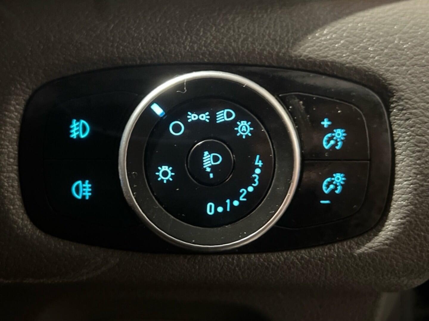 Used Ford Transit Custom 2019 for sale - 76925966: Photo 28