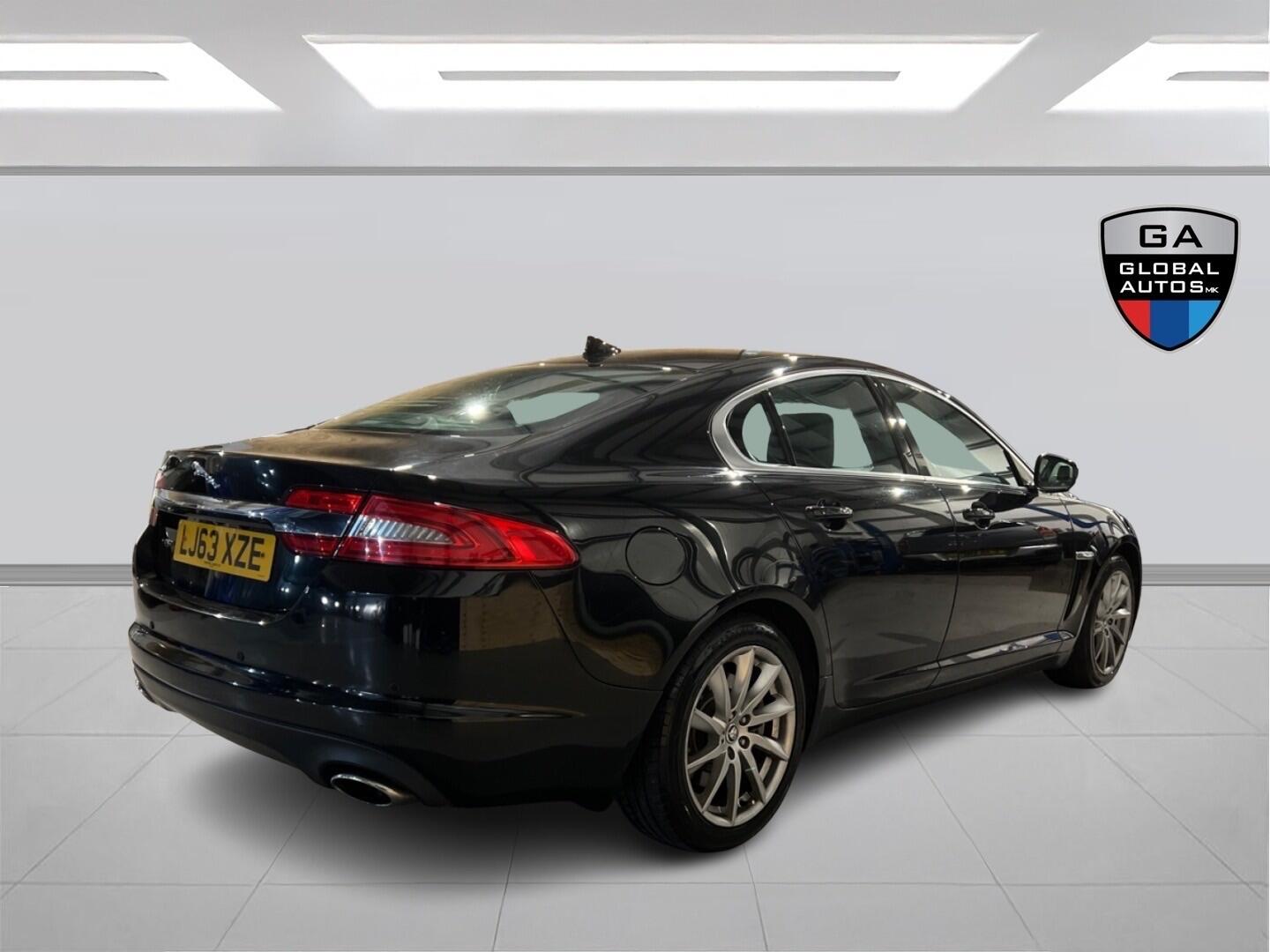 Used Jaguar XF 2013 for sale - 76849738: Photo 8