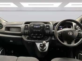 Used Vauxhall Vivaro 2017 for sale - 75669250: Photo