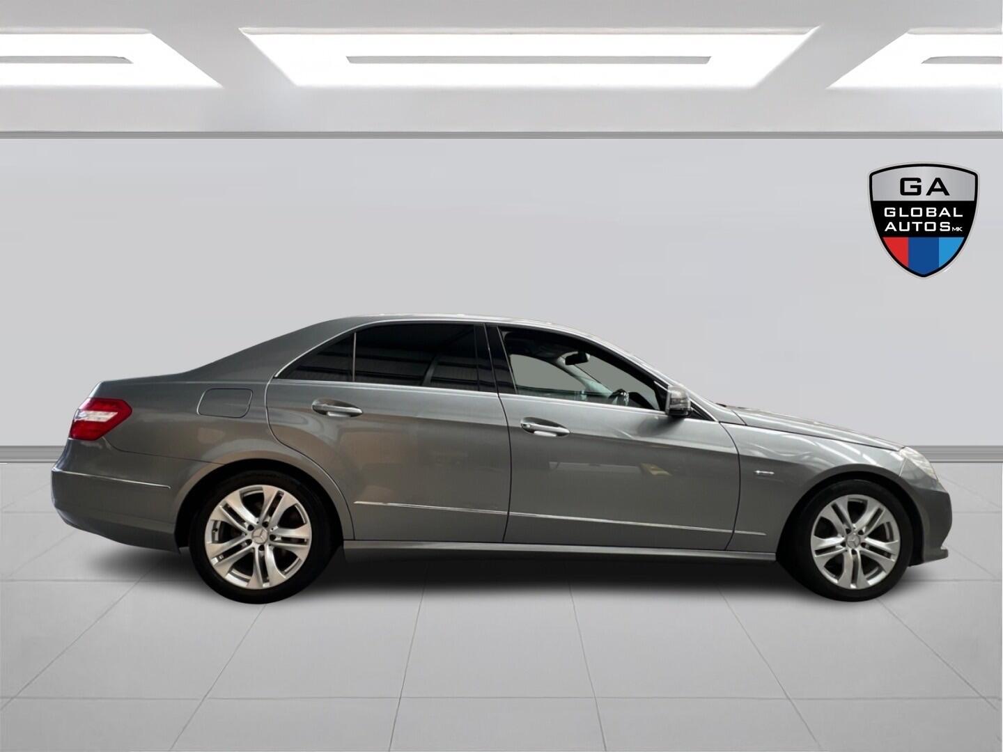 Used Mercedes-Benz E Class 2012 for sale - 76349794: Photo 10