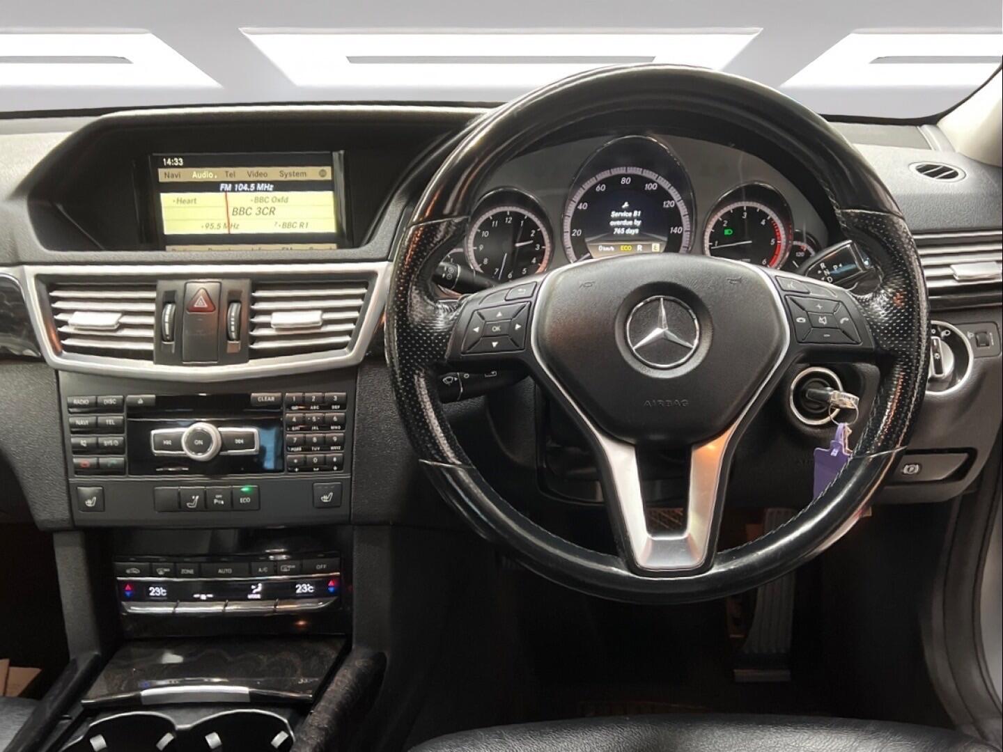 Used Mercedes-Benz E Class 2012 for sale - 76349794: Photo 11