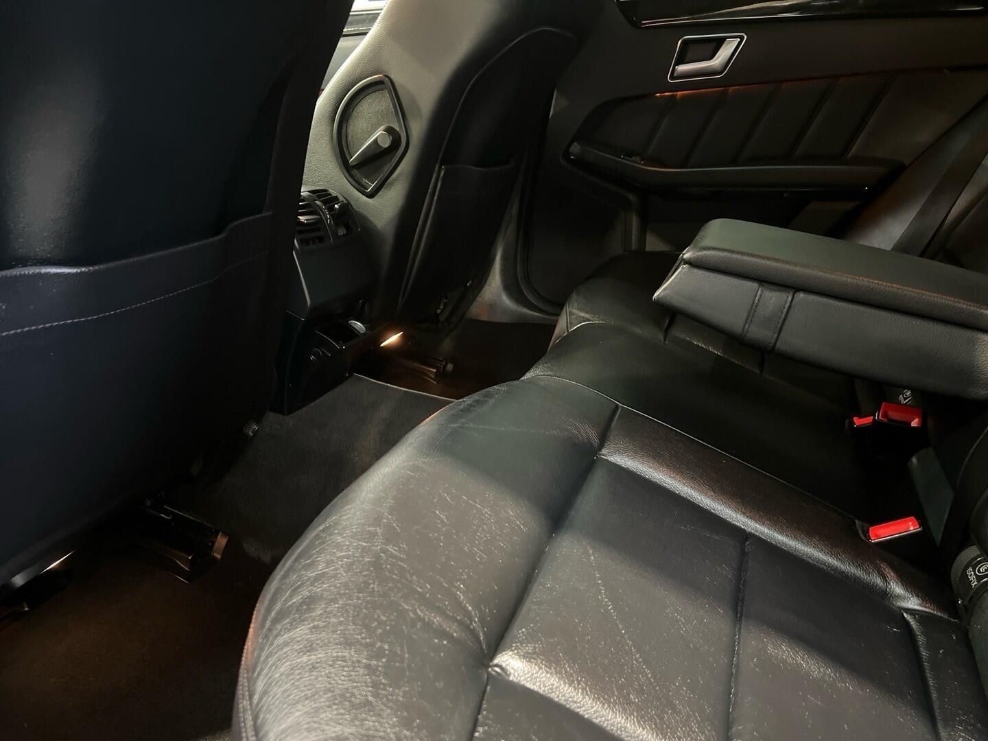Used Mercedes-Benz E Class 2012 for sale - 76349794: Photo 30