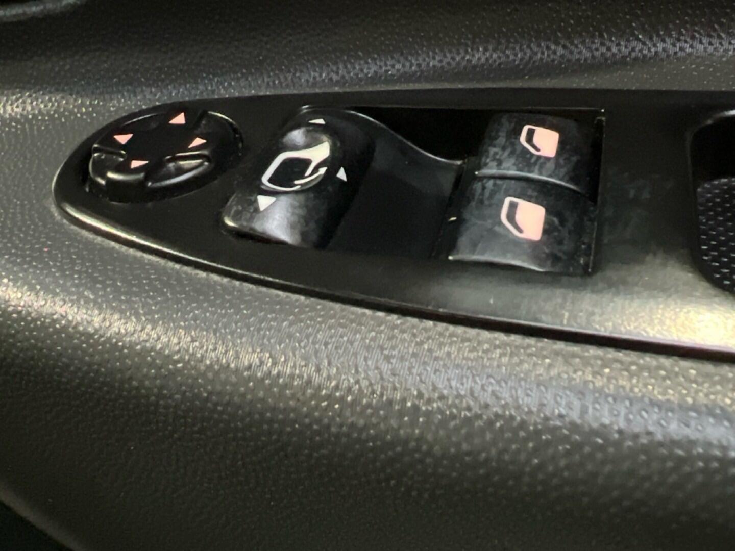 Used Citroen Dispatch 2013 for sale - 76422742: Photo 24