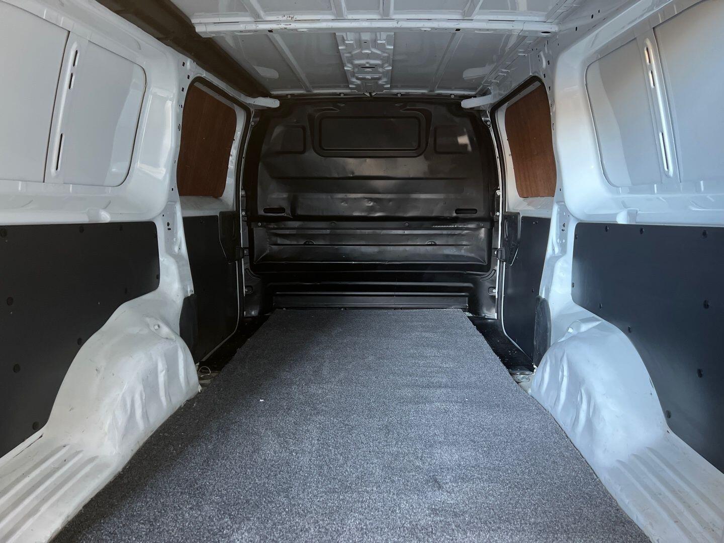 Used Vauxhall Vivaro 2021 for sale - 77723141: Photo 4