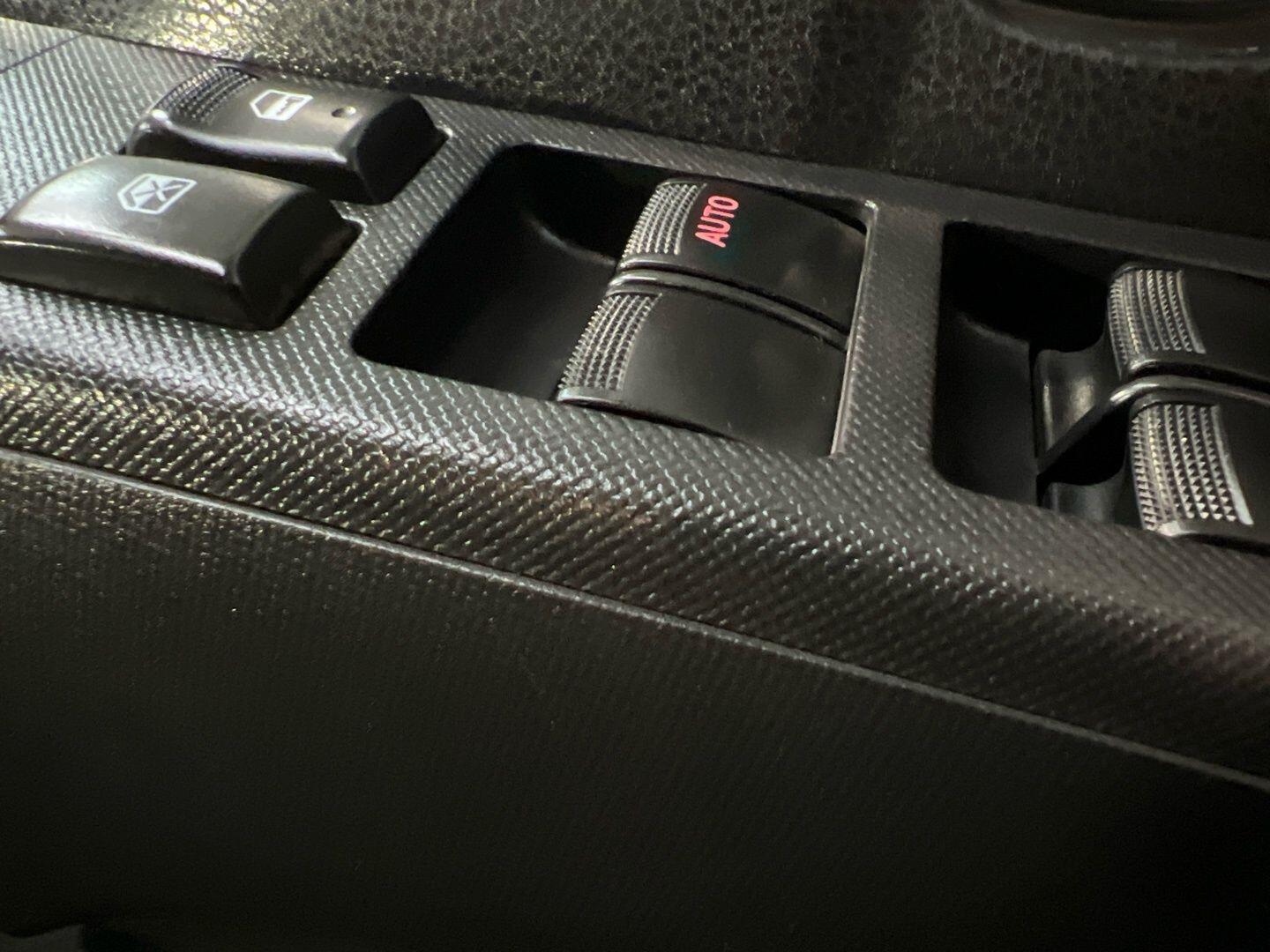 Used Isuzu D-Max for sale - 77793923: Photo 15