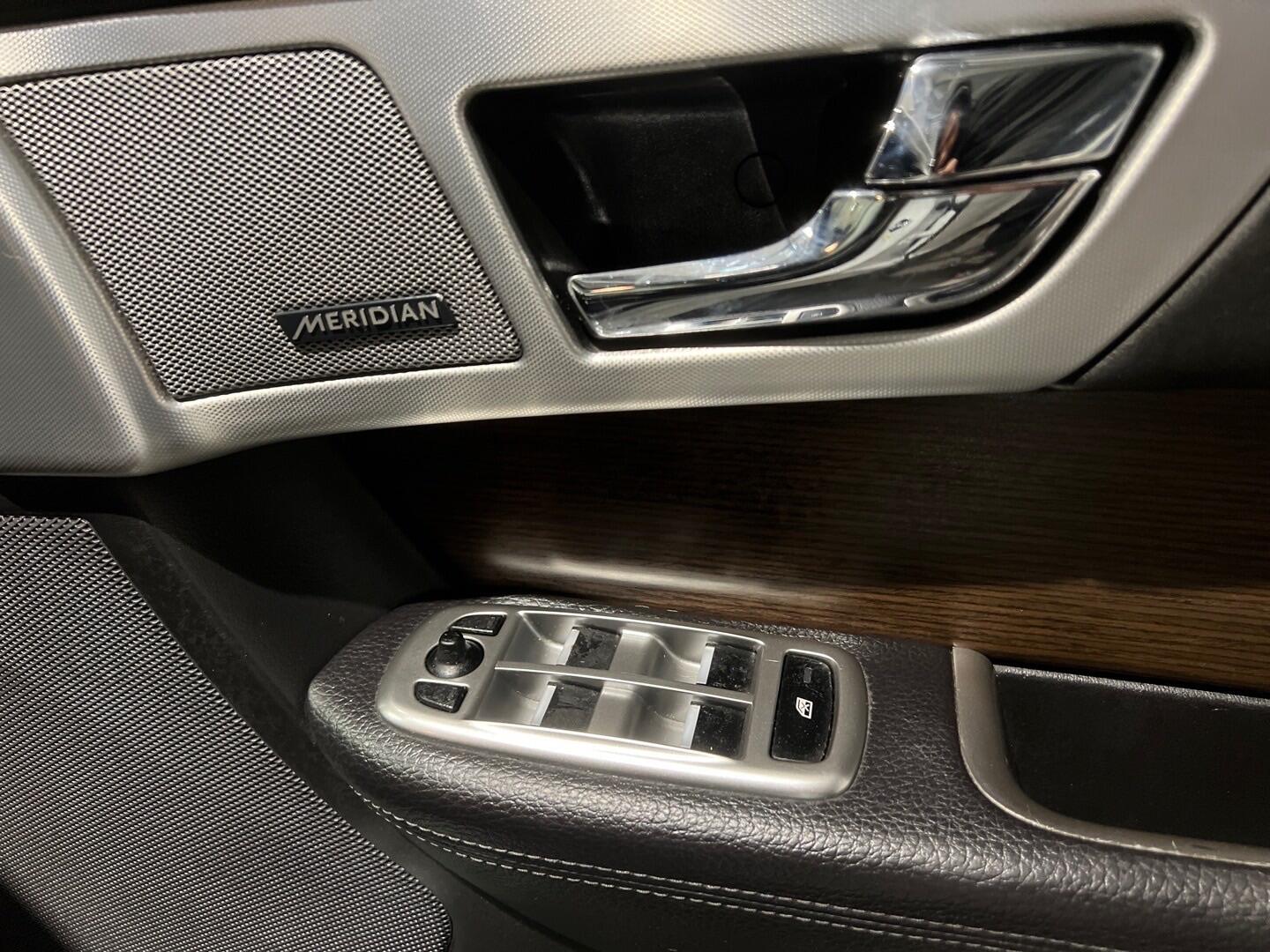 Used Jaguar XF 2013 for sale - 76953306: Photo 25