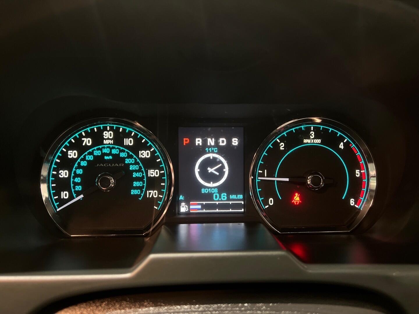 Used Jaguar XF 2013 for sale - 76953306: Photo 27