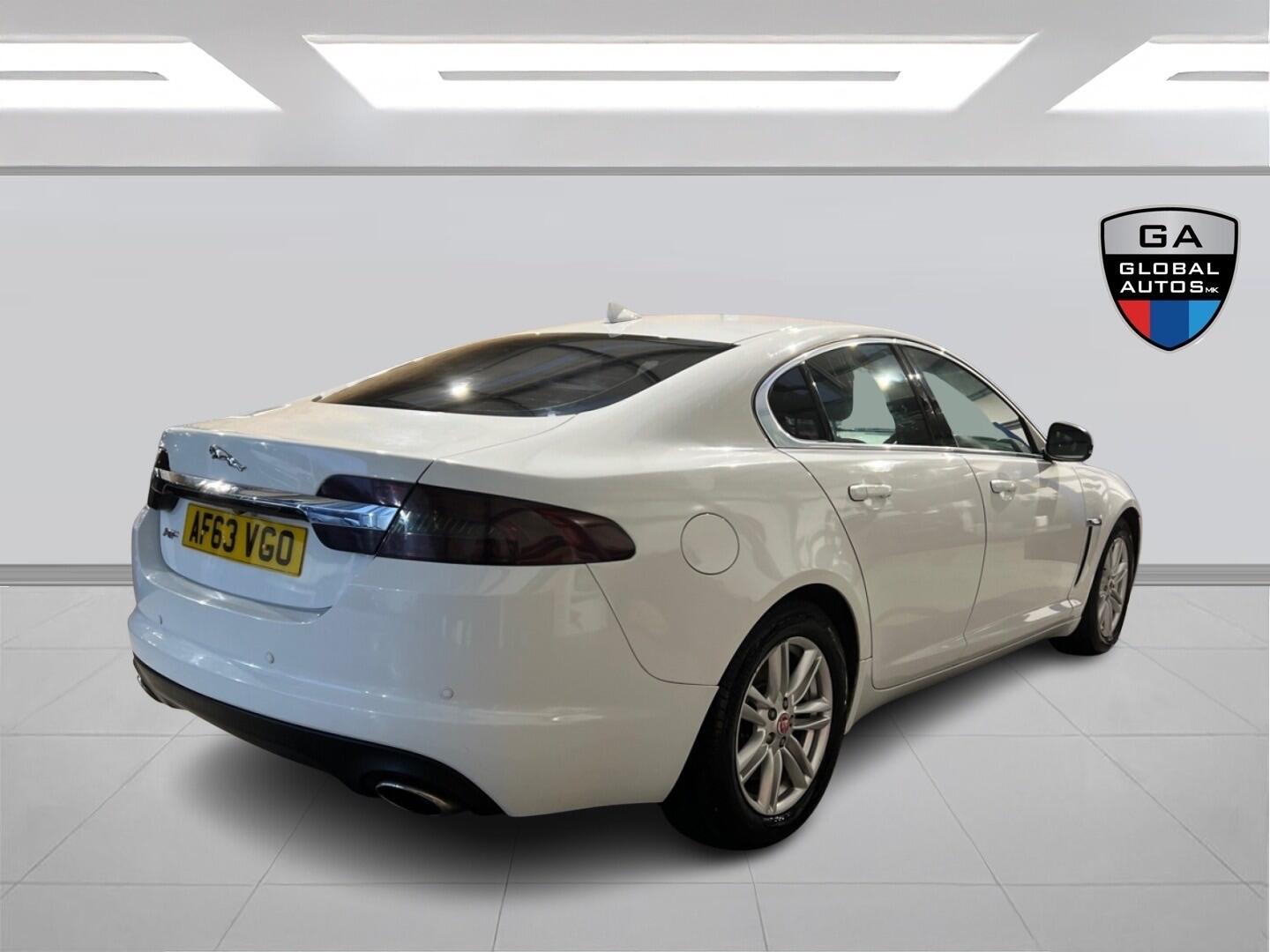 Used Jaguar XF 2013 for sale - 76953306: Photo 7